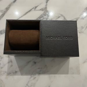Michael Kors watch box